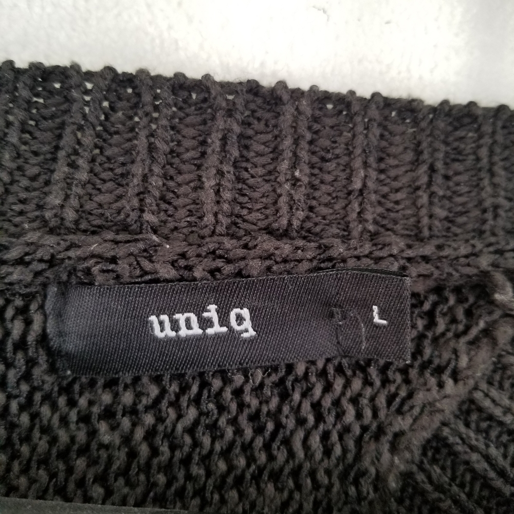 Uniq - Picture 6 of 8